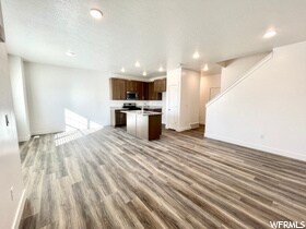 Photo - 899 N 1120 E