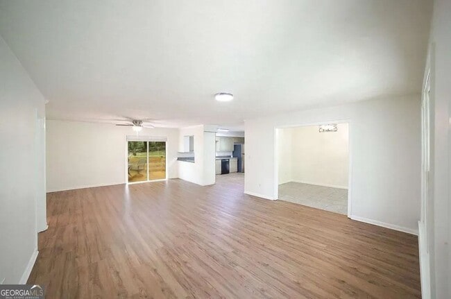 Photo - 325 Segrest Cir Unit 1