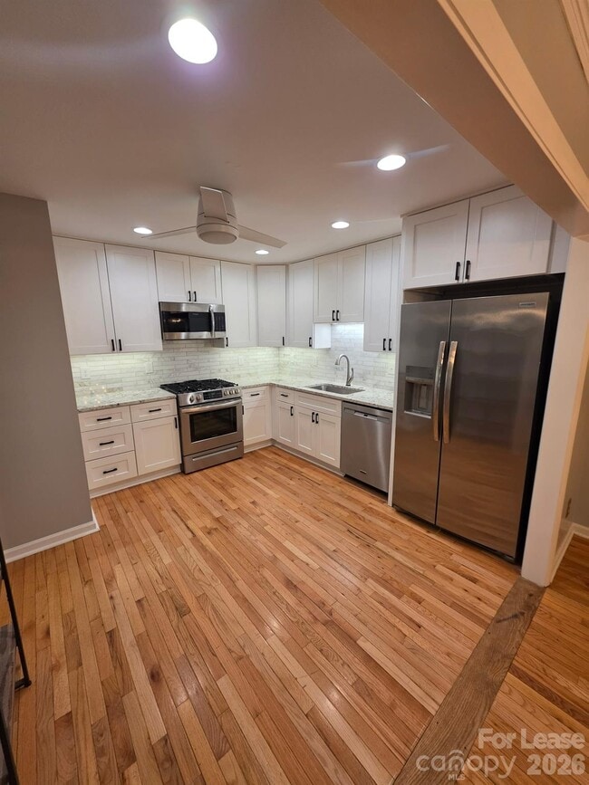 Photo - 16719 Spinnaker Ln