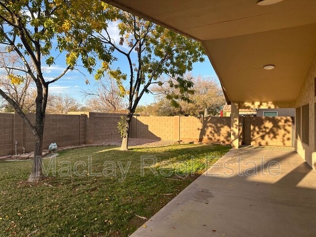 Photo - 334 N Duffy Way