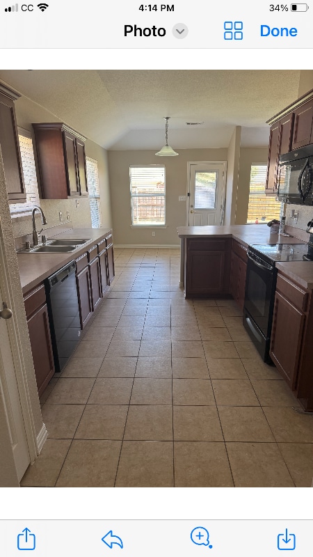 Photo - 3615 Applewood Rd