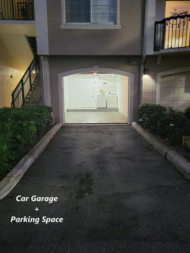 Photo - 1400 Crestwood Ct S