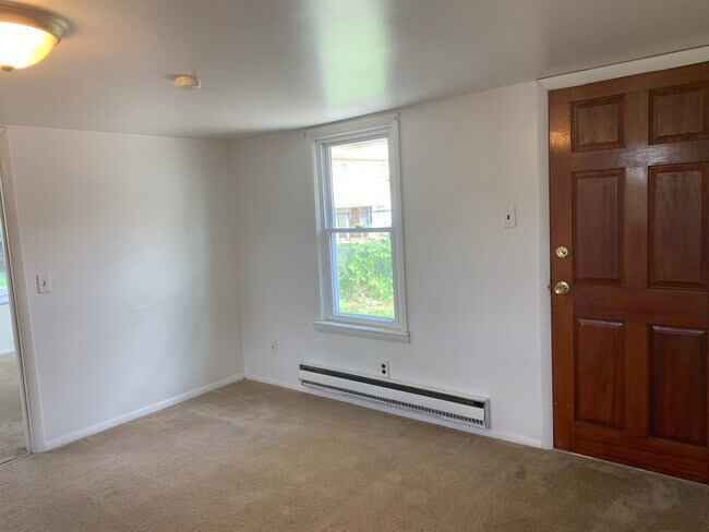 Photo - East Prospect Borough-2 bedroom 1 Floor Cottage