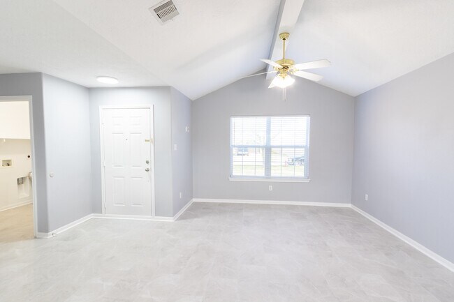 Photo - 9107 Stingray Ct