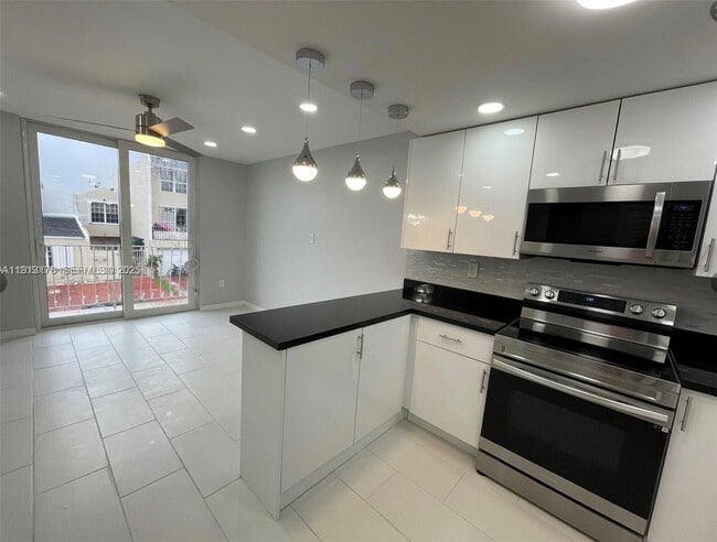 Photo - 3865 W 9th Ave Unit 35