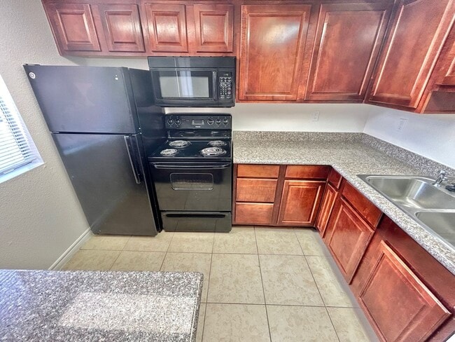 Photo - ADORABLE 2 BEDROOM 2 BATHROOM 1ST FLOOR CONDO