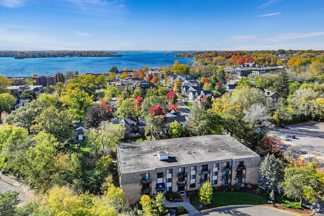 Aerial - Wayzata Lake Apartments