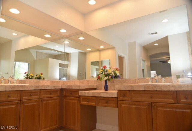 Photo - 101 N Buteo Woods Ln