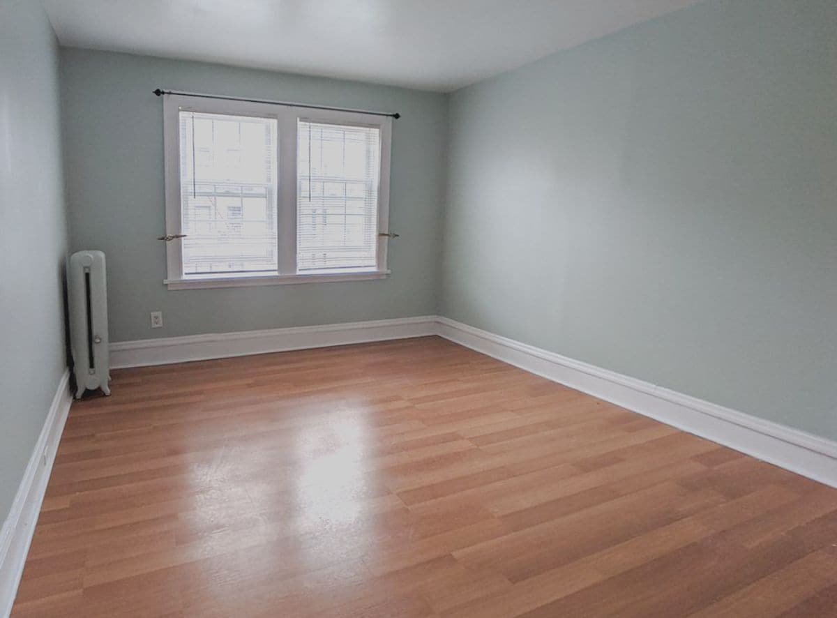 28 STREET - 28 STREET Apartment