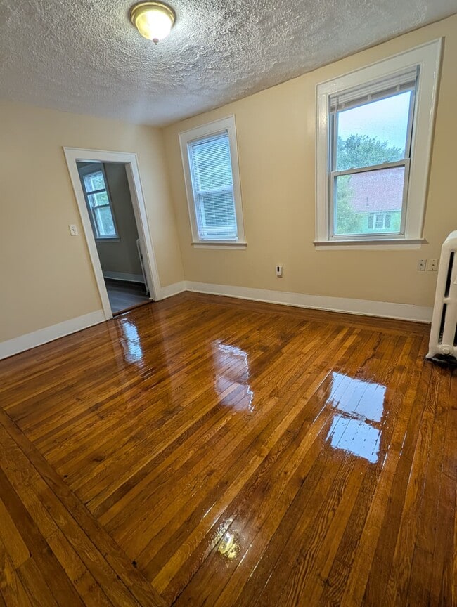 Photo - 73 Willis St Unit 3