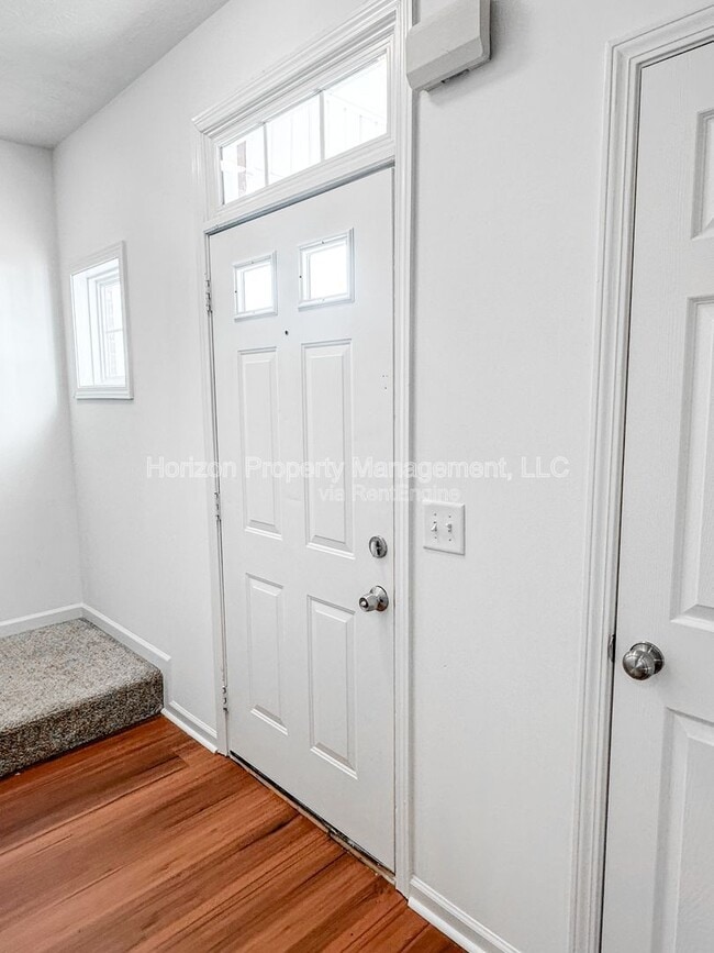 Photo - 75 Pearl Chambers Dr