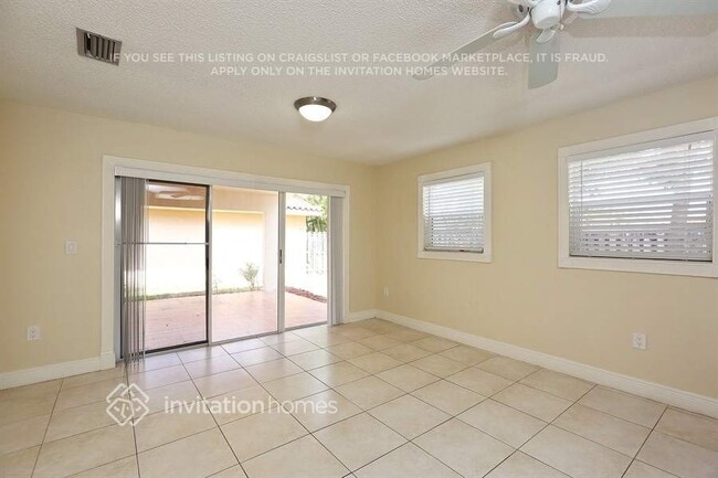 Photo - 11255 SW 143rd Ct