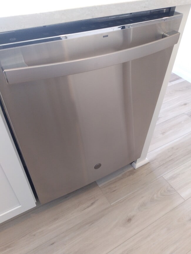 Photo - 4980 Construct Pt