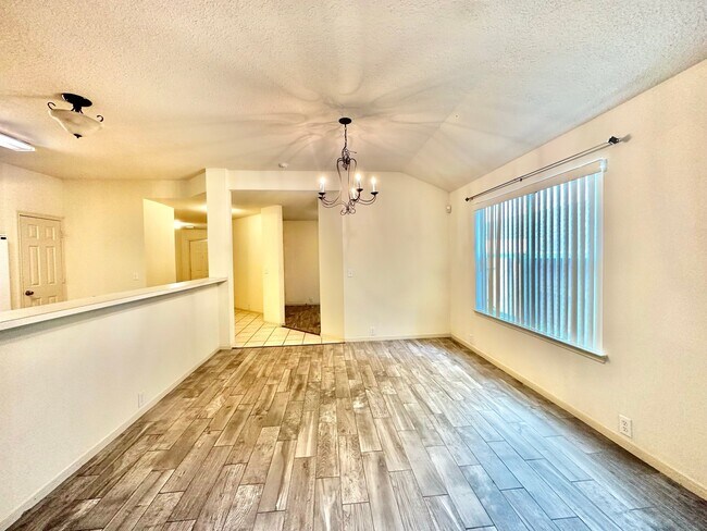 Photo - 18214 Wren Dale Ln