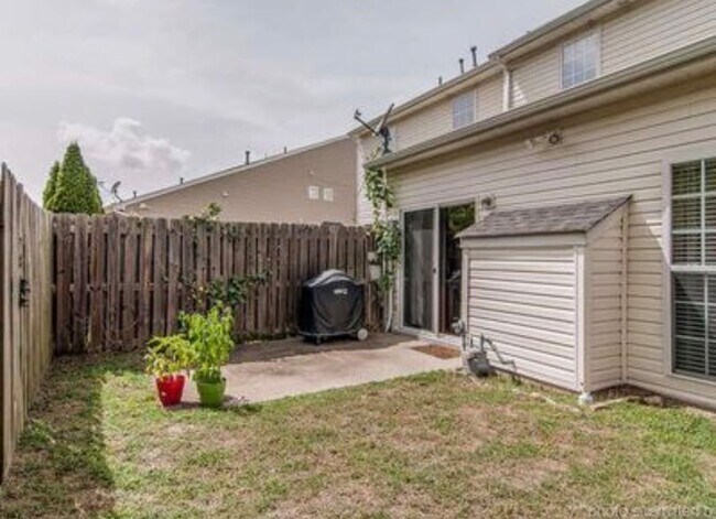 Photo - 7277 Charlotte Pike Unit 342