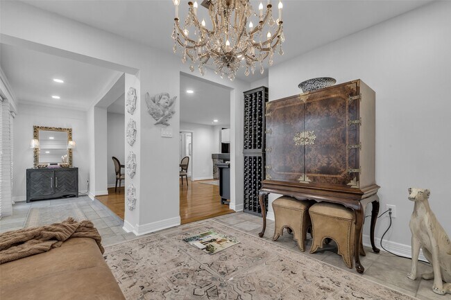 Photo - 801 N 3rd St