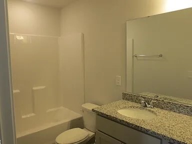 Photo - 11 Chalet Ct