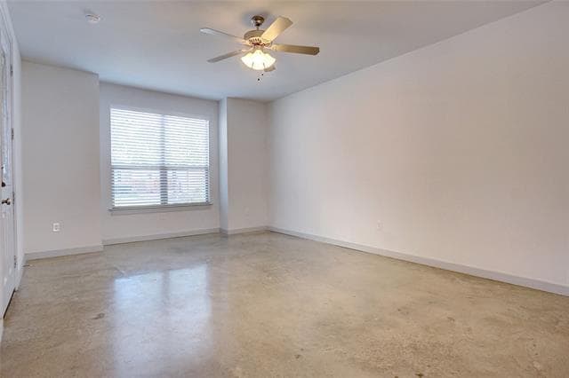 Photo - 3427 W 6th St
