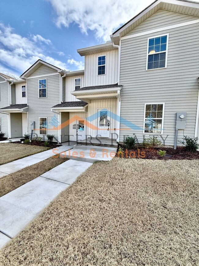 Photo - Modern Luxury Townhouse in the Heart of Huntsville