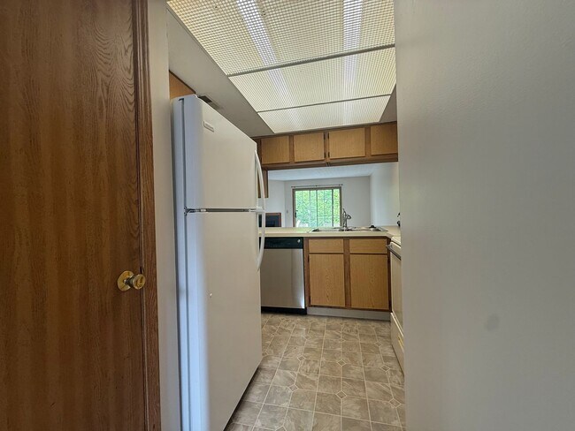 Photo - 5911 Shadow Lake Cir