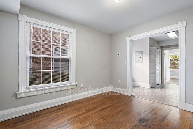 Photo - 711 Chimborazo Blvd