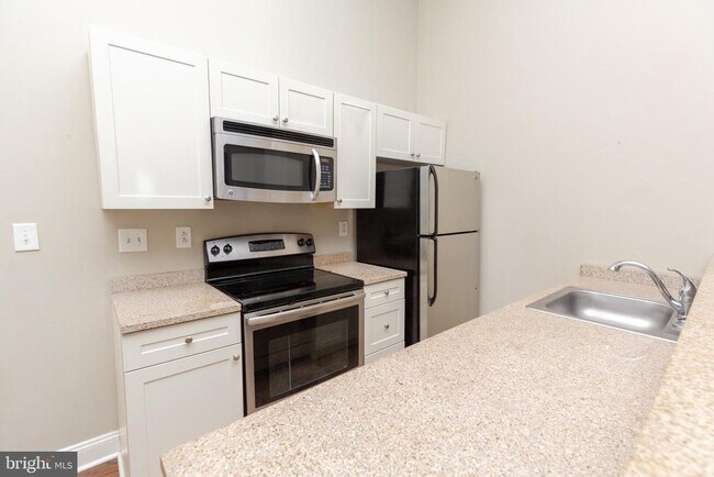 Photo - 1411 Walnut St Unidad 312