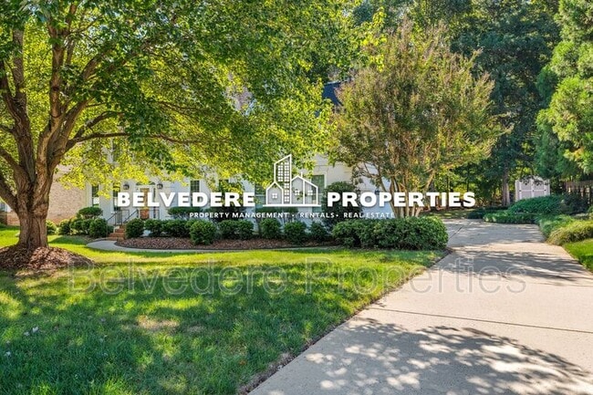 Photo - 1403 Regents Park Ln