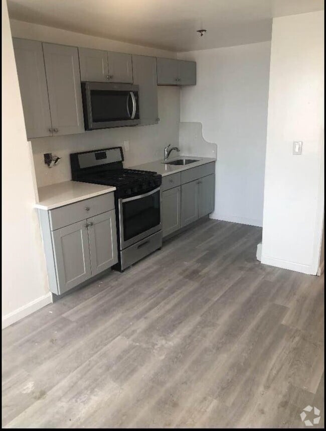 Building Photo - 116 Falcon St Unit 1 Rental