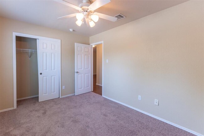 Photo - 17712 Ice Age Trails St