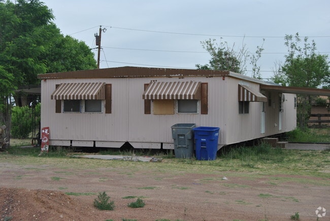 Building Photo - 5603 Melody Ln Rental