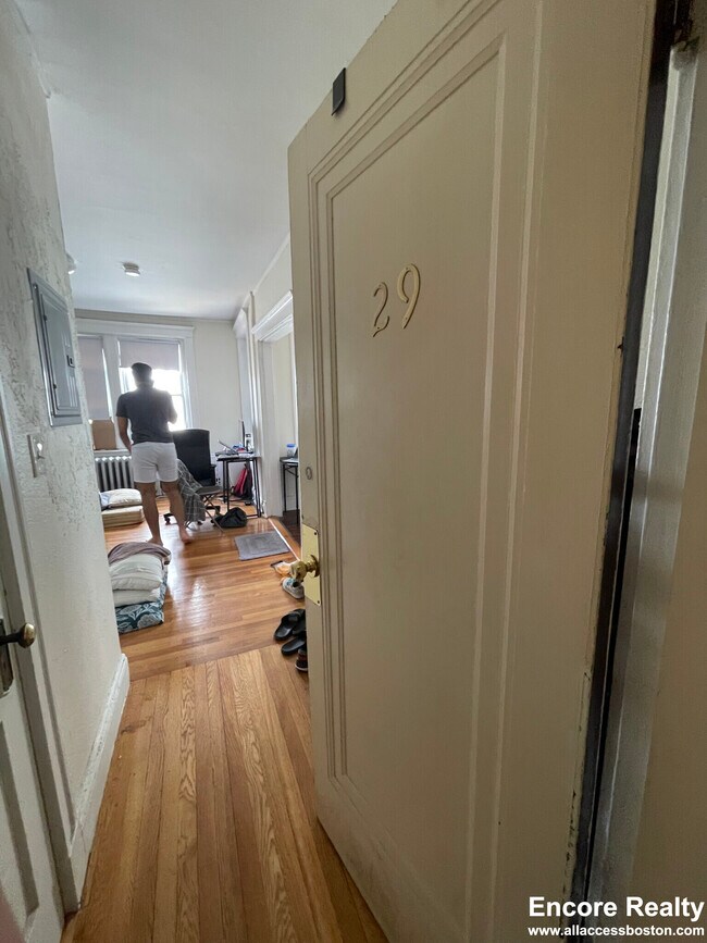 Photo - 1163 Boylston St Unidad 35