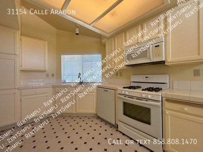 Photo - 31154 Calle Aragon