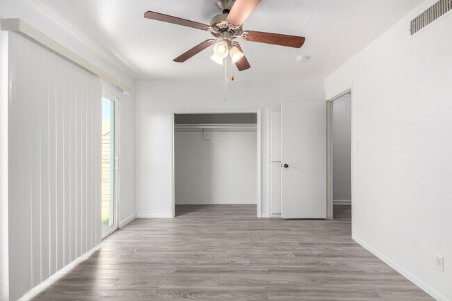 Photo - 1629 W Fillmore St Unidad 7