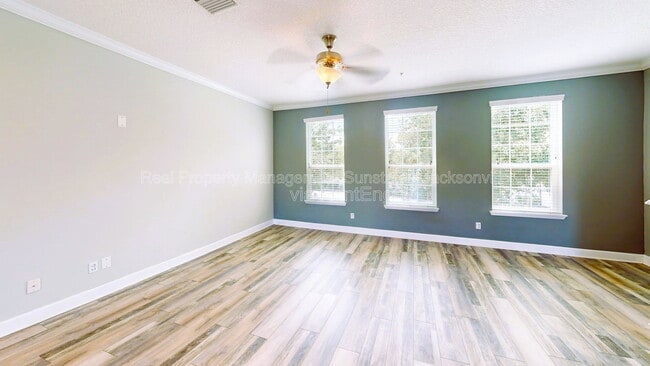 Photo - 4298 Ellipse Dr