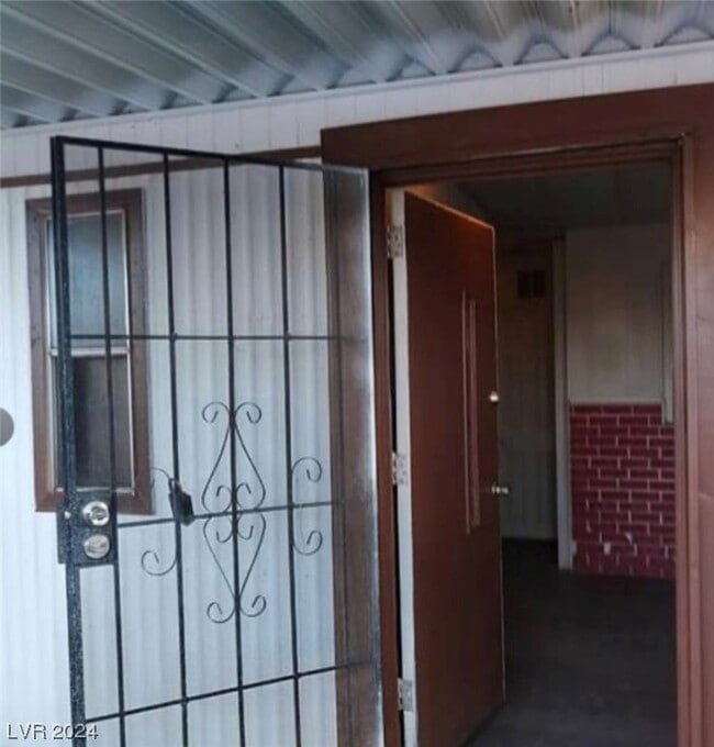 Photo - 367 MacFarland Ave