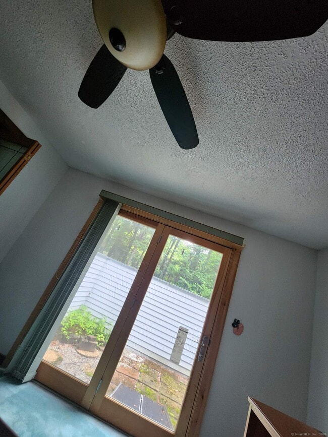 Photo - 192 Laurel Hill Dr