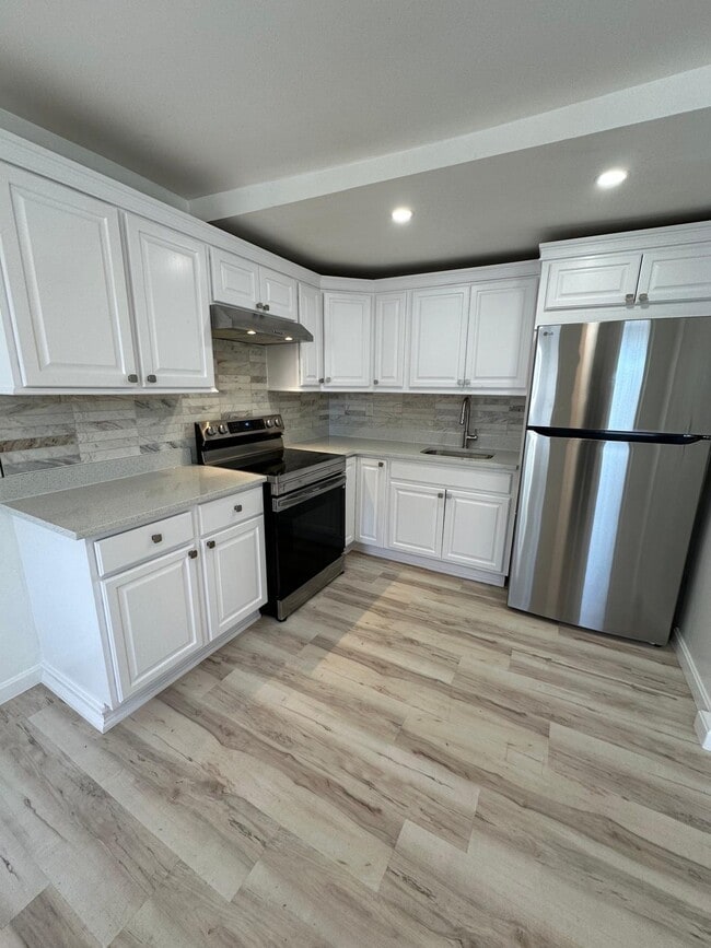 Photo - 80 5th Ave Unit 2