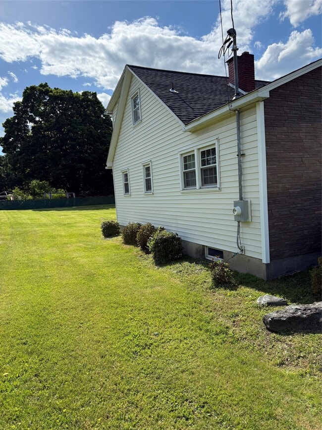 Photo - 4 Griffin Dr