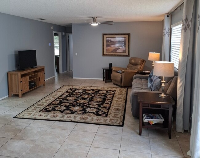 Photo - 2140 Estevez Dr