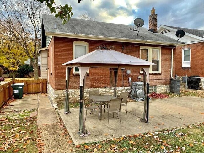 Photo - Fantastic 2bd/1ba home! Coming soon!