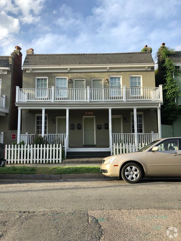 Building Photo - 2308 Parkwood Ave Rental