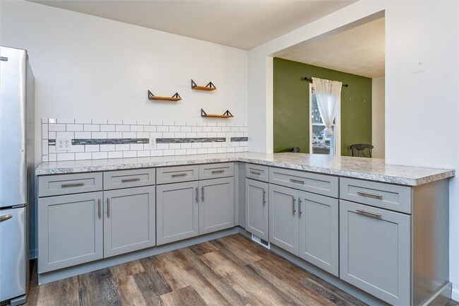 Photo - 46 Country Ln