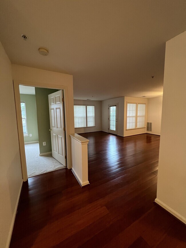 Photo - 500 Marshall Ct