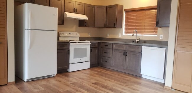 Photo - 3431-3433 E. Montgomery Ave Unit 3433 E. Montgomery Ave