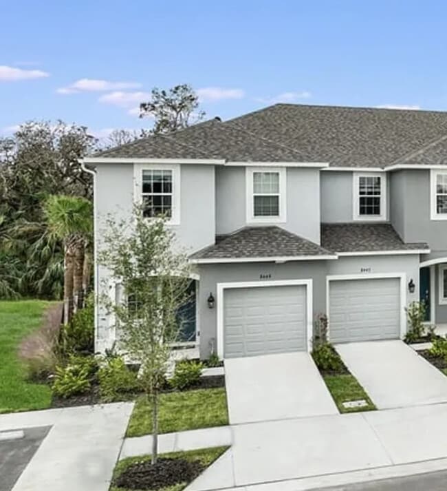 Photo - 8617 Lunar Skye St