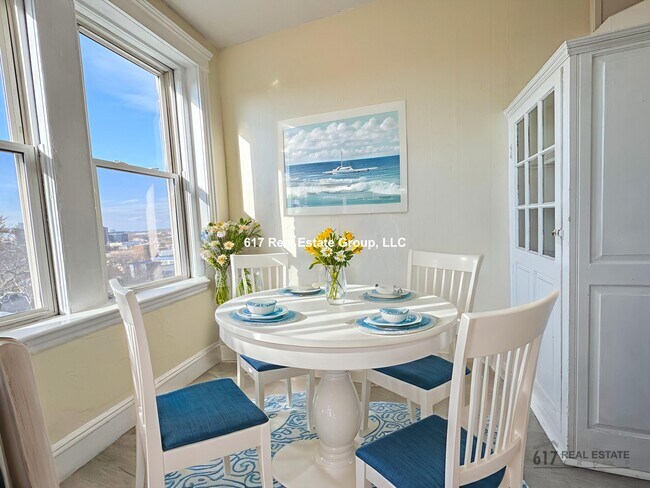 Photo - 28 Quint Ave Unit 55