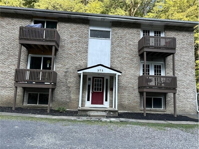 Building Photo - 375 N 12th St Unit 4