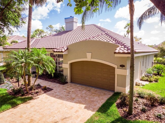 Building Photo - 3799 Lancewood Dr