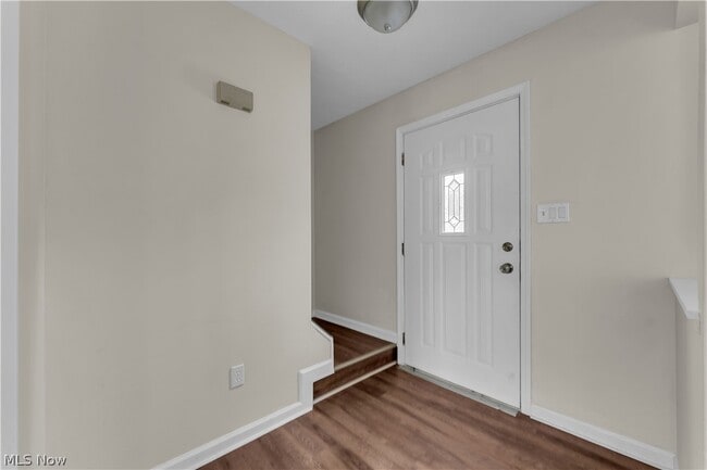 Photo - 5498 Broad Blvd