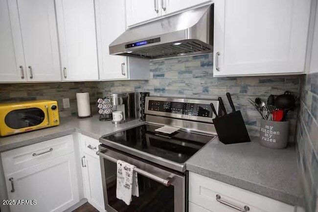 Photo - 16627 N 45th Pl Unidad A